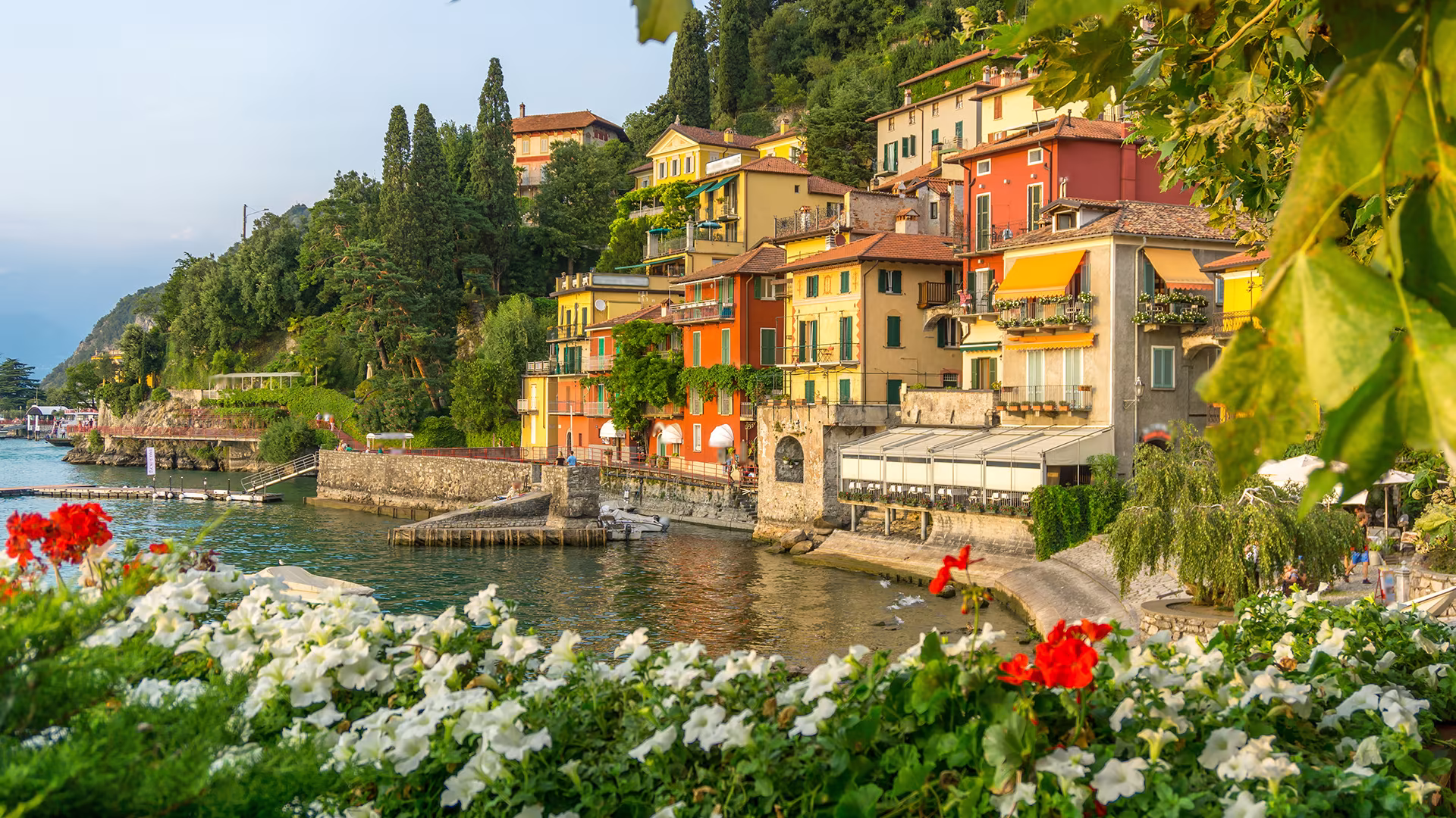 ${uiTranslations.tripPhoto} 7