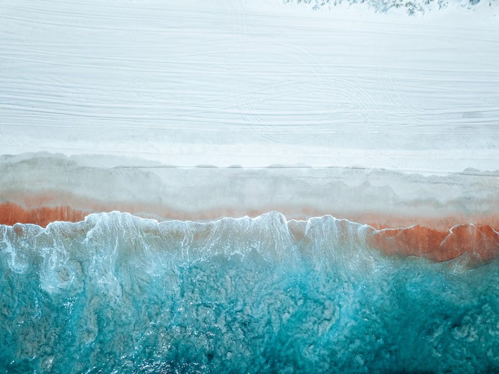 ${uiTranslations.tripPhoto} 3