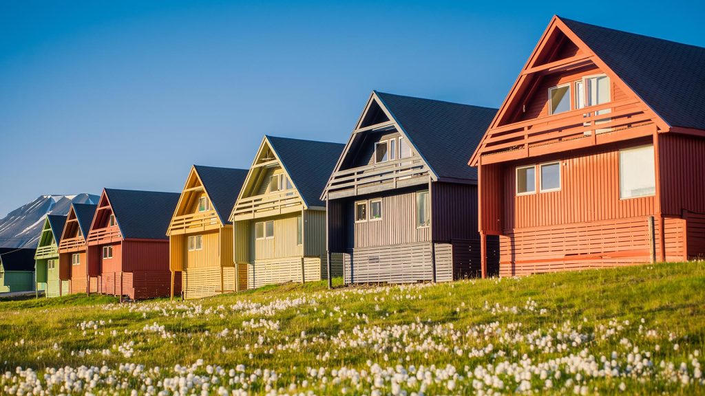 ${uiTranslations.tripPhoto} 3