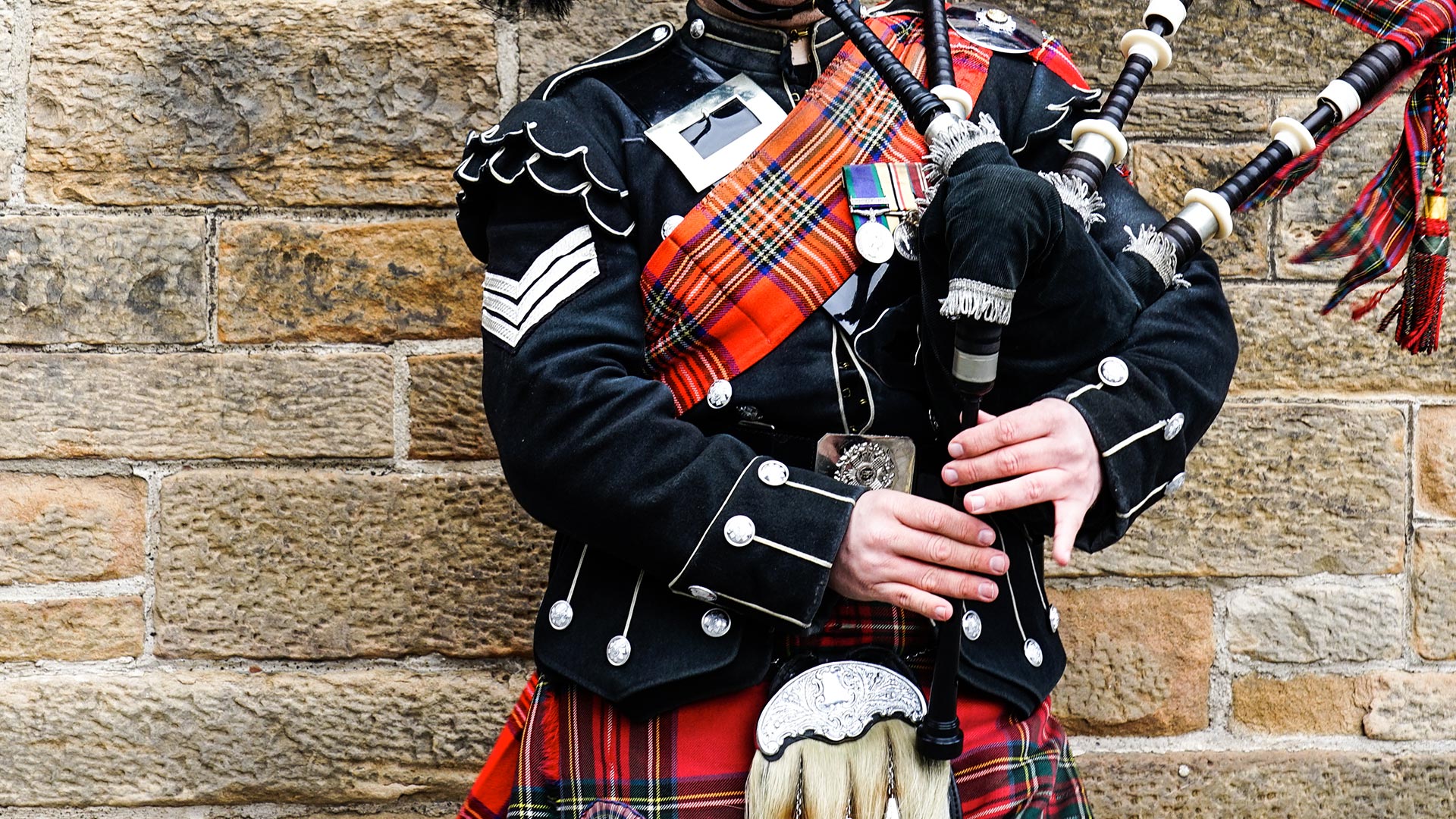 ${uiTranslations.tripPhoto} 5