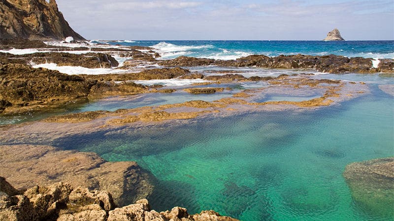 ${uiTranslations.tripPhoto} 1