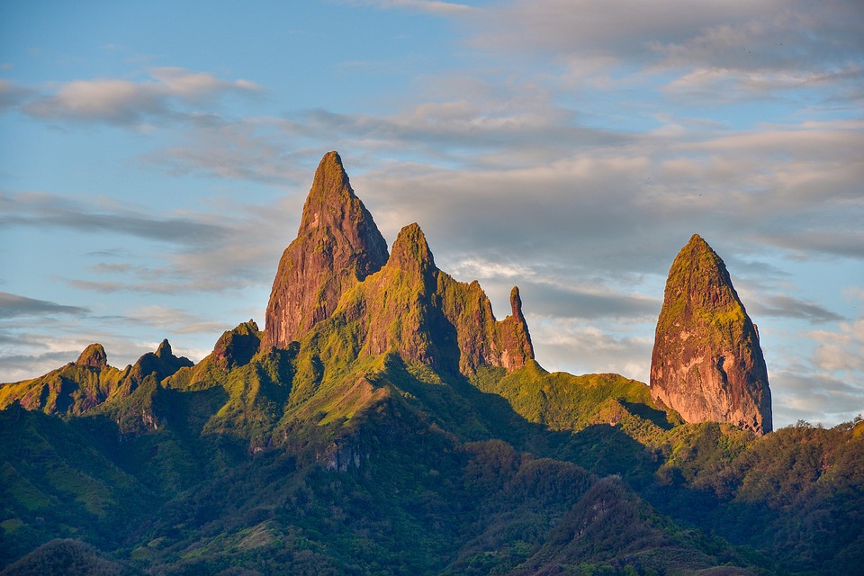 ${uiTranslations.tripPhoto} 2