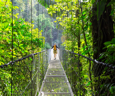 se balader sur les ponts suspendus du Costa Rica