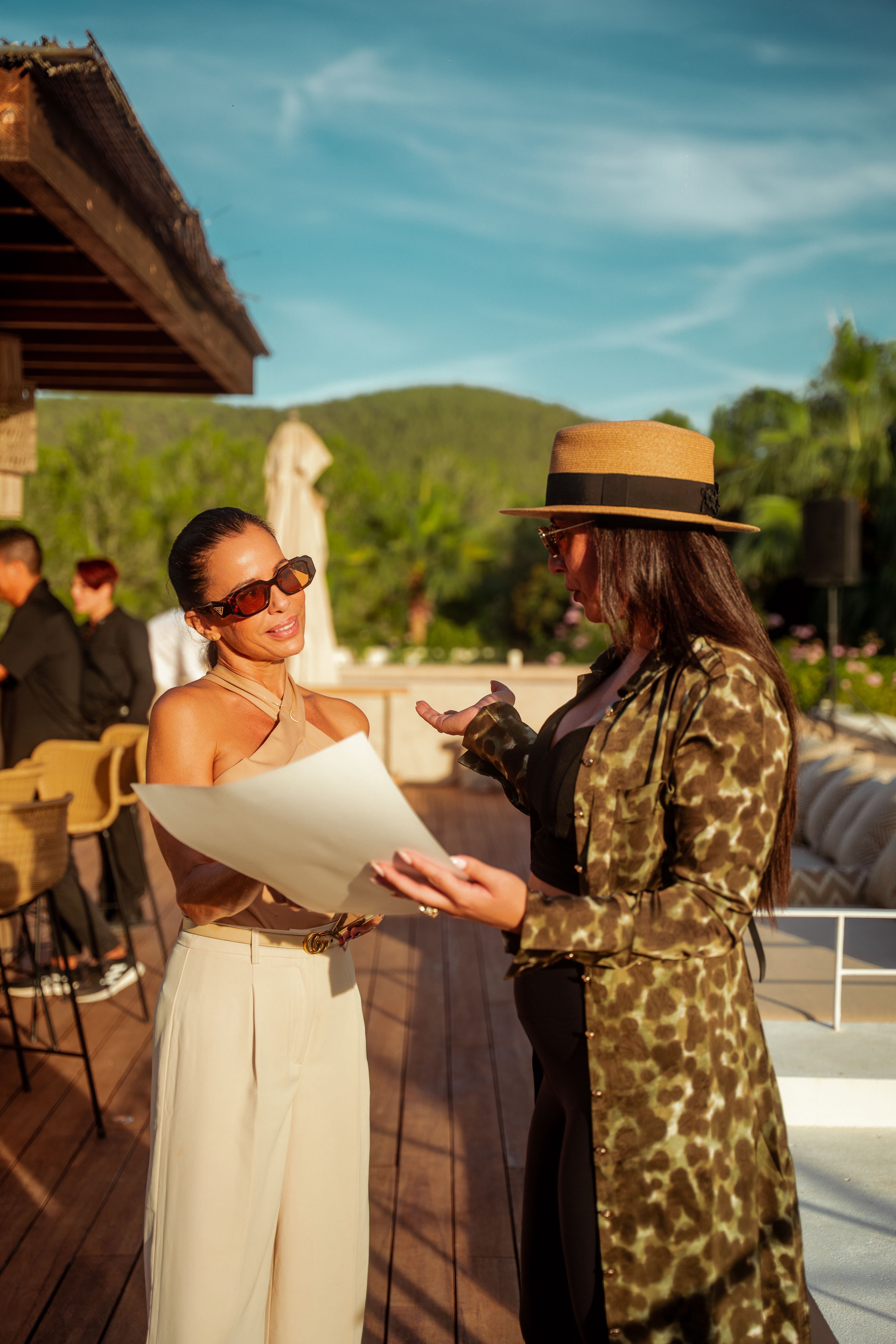 1618 Productions 13 Min