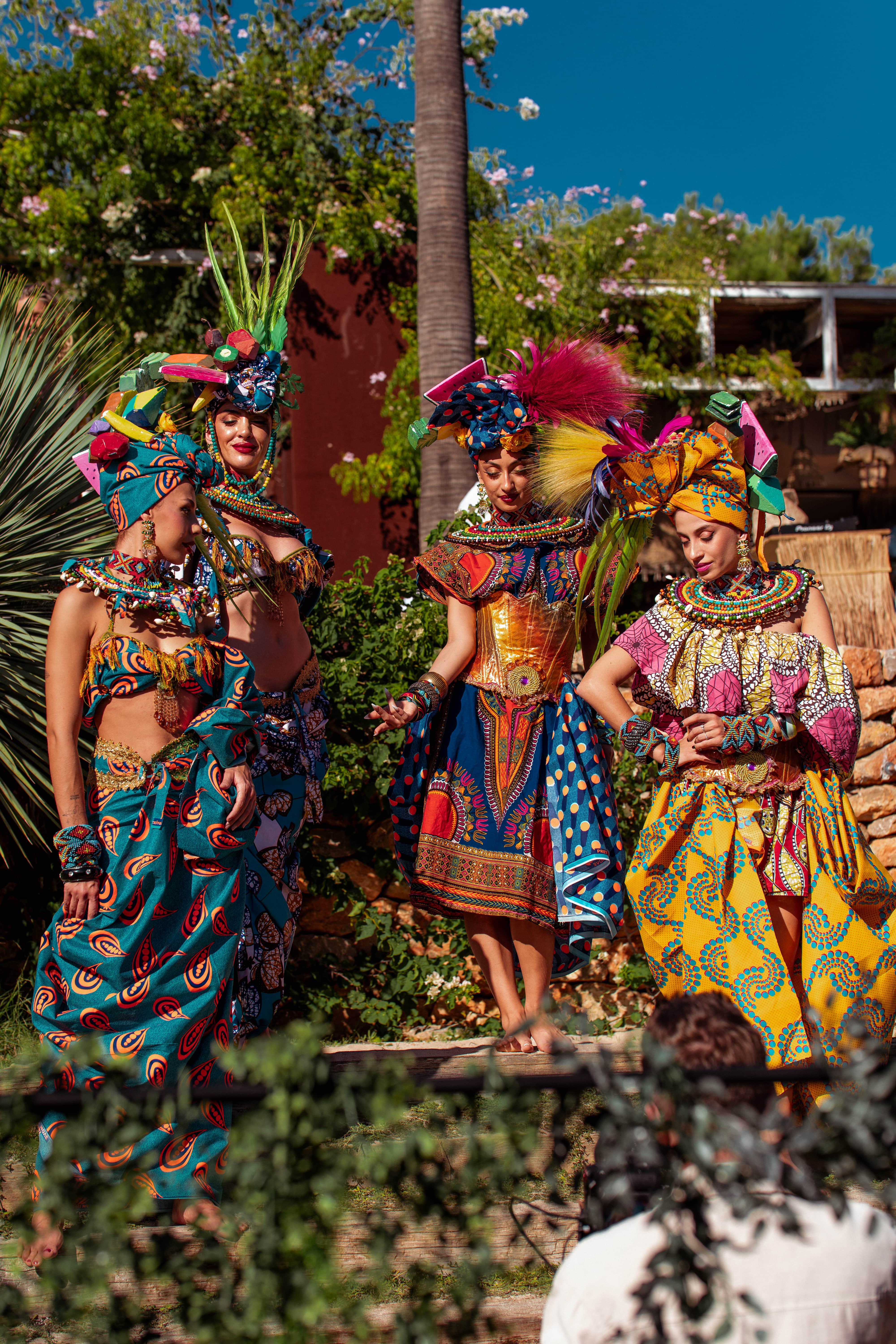 1618 Productions 93 Min