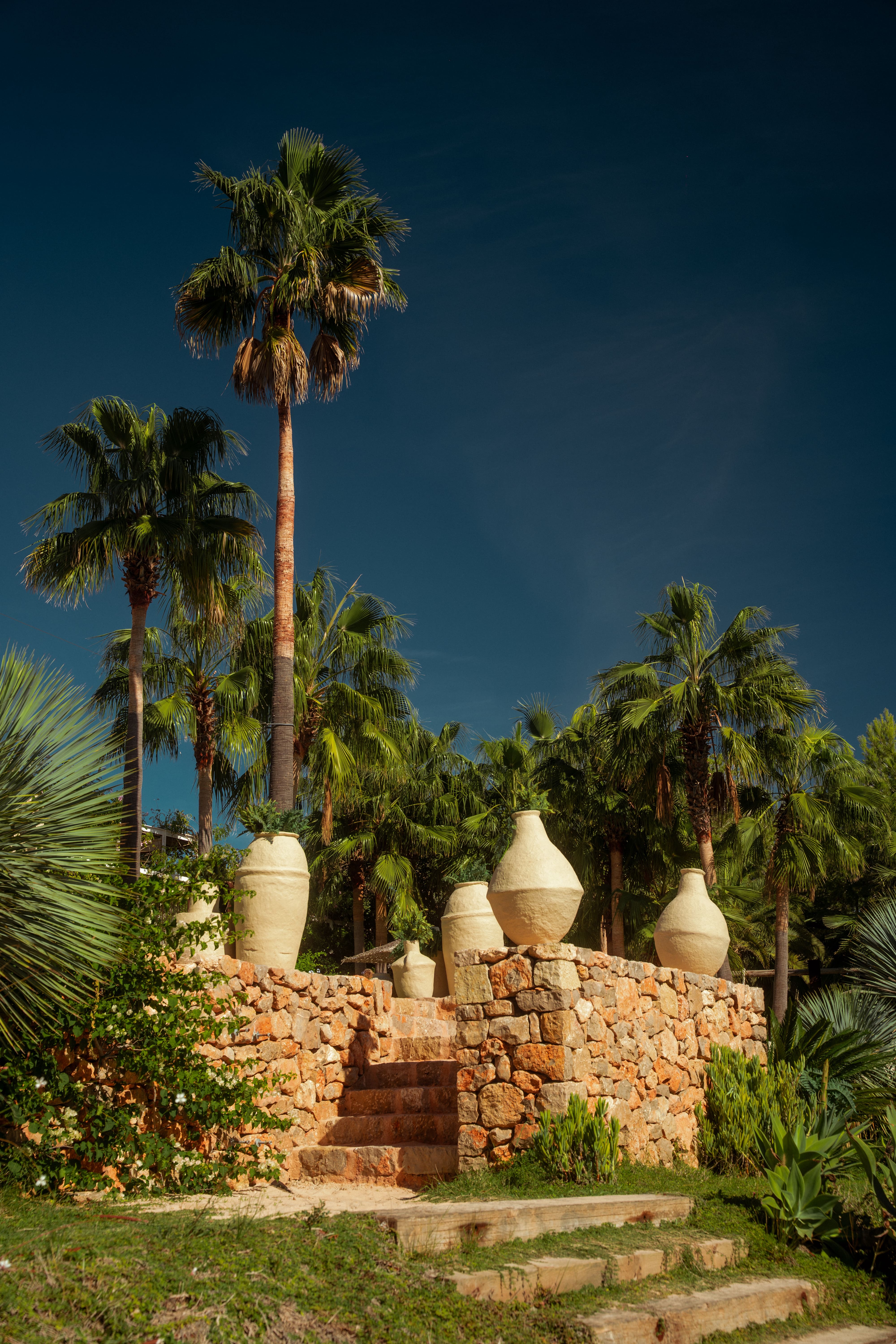 1618 Productions 99 Min