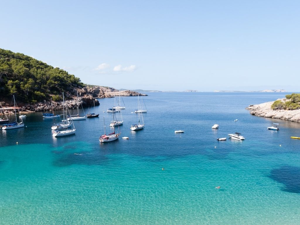 Ready to book your stay?