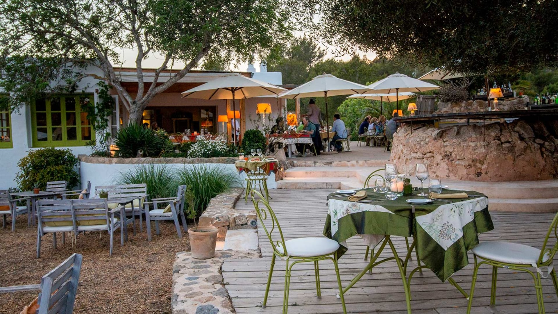 Restaurant Reservations - Image 3